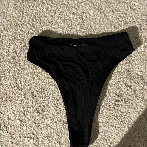 437 multi way black bikini - kenzie top // aubrey bottom XS / S - Picture 10 of 11